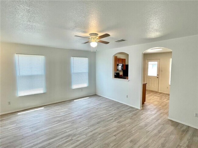 Building Photo - 17709 Majestic Elm Ln
