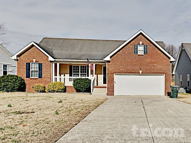 Building Photo - 240 Green Hills Dr