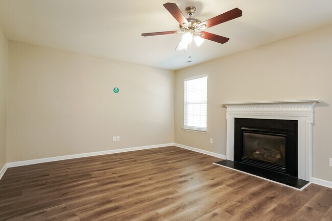 Foto del edificio - 6021 Herston Rd