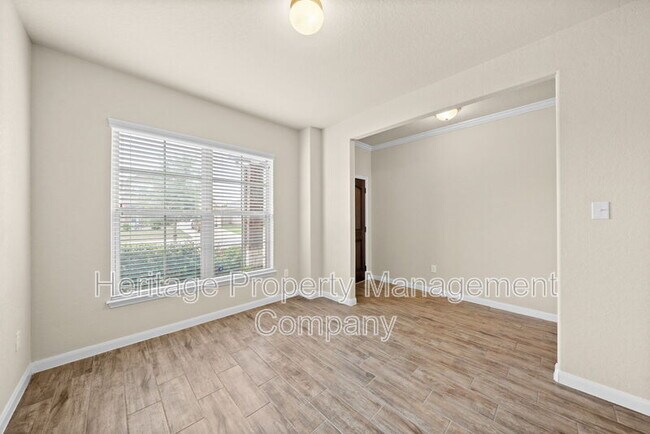 Foto del edificio - 13207 Frio Parke