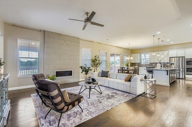 Building Photo - 6607 S Catawba Way