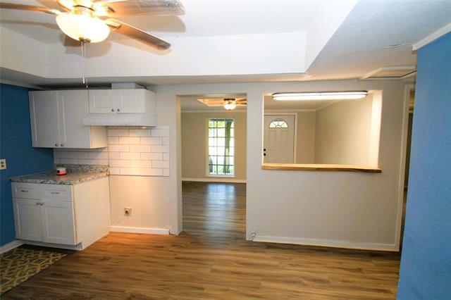 Foto del edificio - 349 12th NW