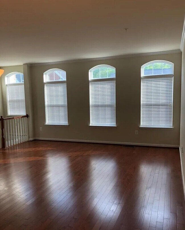Foto del edificio - 670 Highland Farms Cir