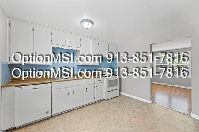 Foto del edificio - Beautiful 3-bedroom home now available!