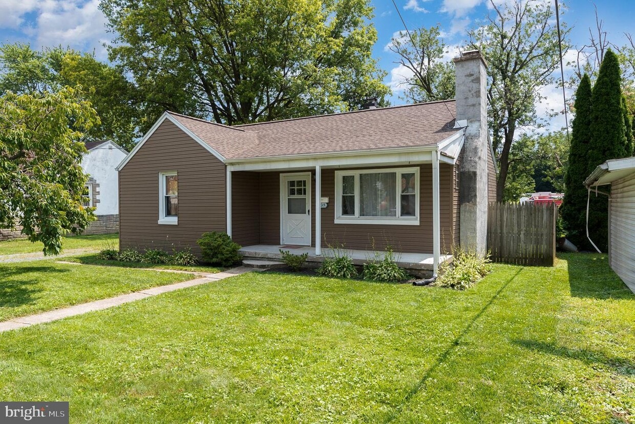 6015 Larue St, Harrisburg, PA 17112 House Rental in Harrisburg, PA