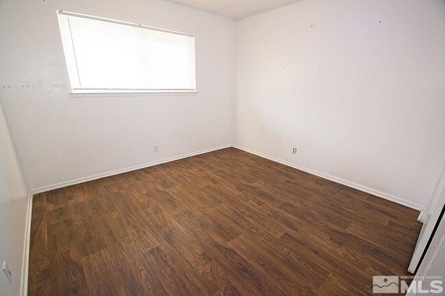 Foto del edificio - 1033 Parkview St