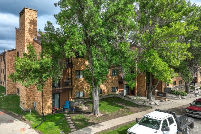 Building Photo - Westwood Park