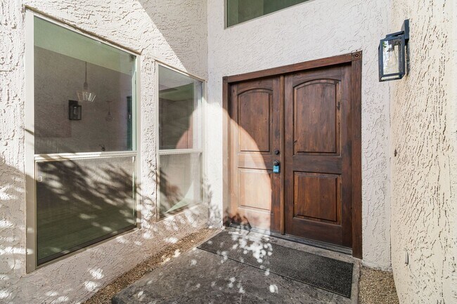 Foto del edificio - Luxury Living in the Heart of McCormick Ranch!