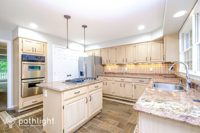 Foto del edificio - 2507 Atrium Ct, Bowie, MD, 20716