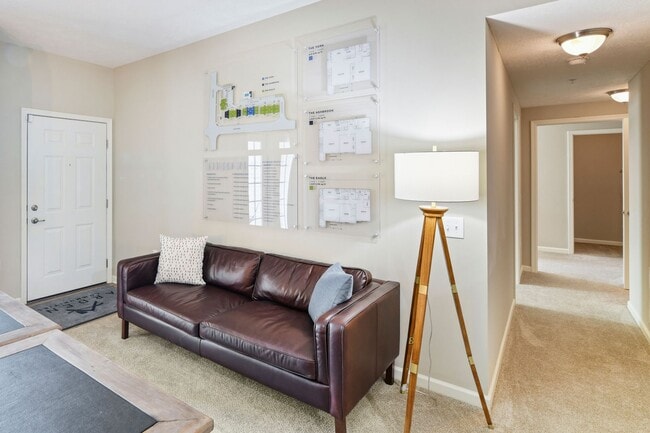 Building Photo - 1605-105 Gilmore Park Ave-