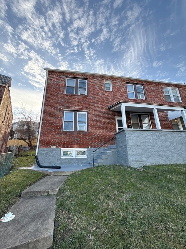 Beautiful Three - Bedroom Home In Baltimore - Beautiful Three - Bedroom Home In Baltimore