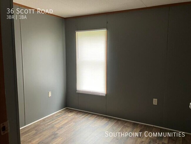 Foto del edificio - 36 Scott Rd