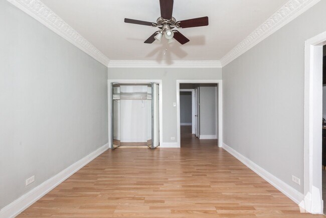 Building Photo - 3831 N Fremont St