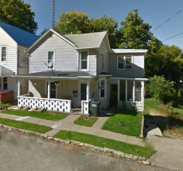 Primary Photo - 733 W 8th St