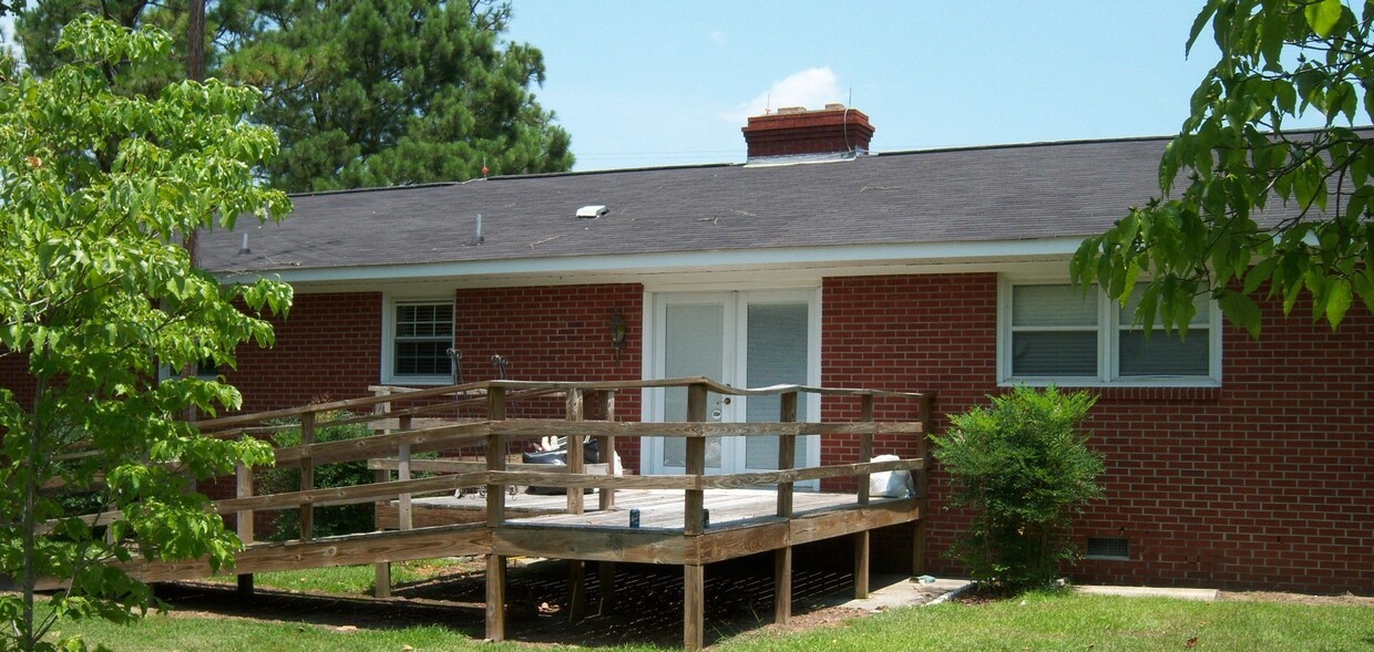 Primary Photo - 4681 Moss Neck Rd