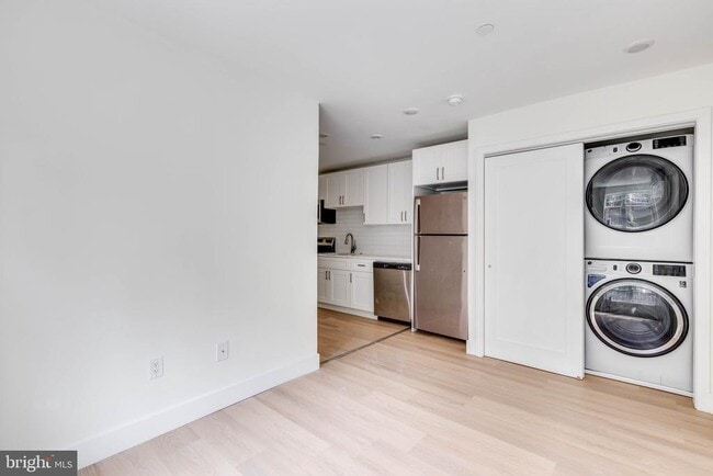 Foto del edificio - 3517 N 16th St