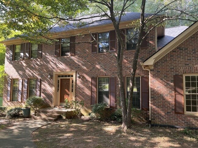 Building Photo - 163 Bent Tree Dr