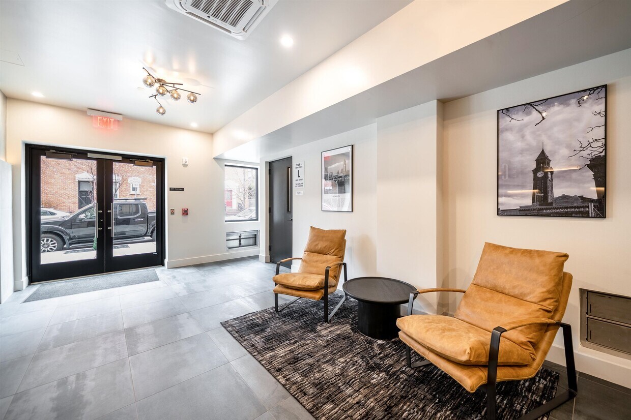Foto principal - 257 14th St