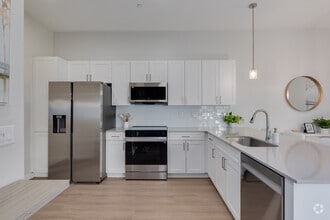Interior Photo - Canyon Townhomes