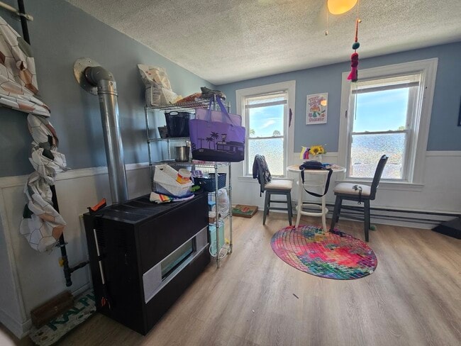 Dining Room - 272 Division St
