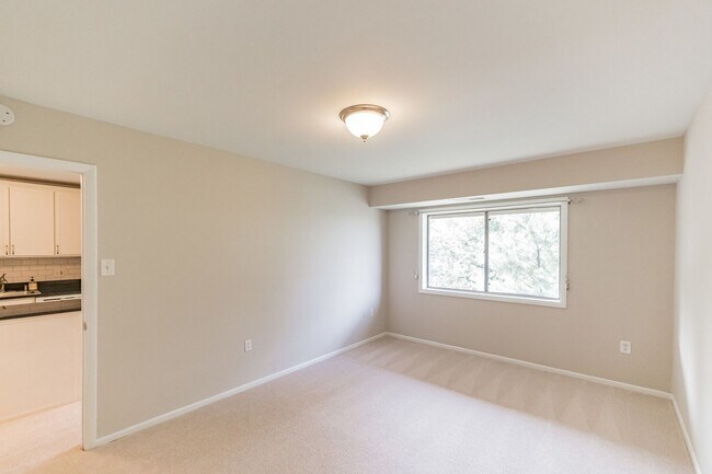 Foto del edificio - Updated Condo in the Heart of Vienna!