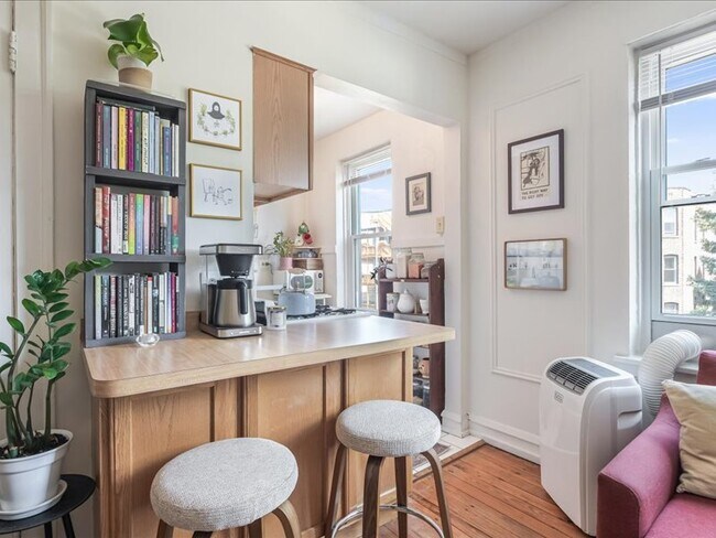 Foto del edificio - 4531 N Ashland Ave
