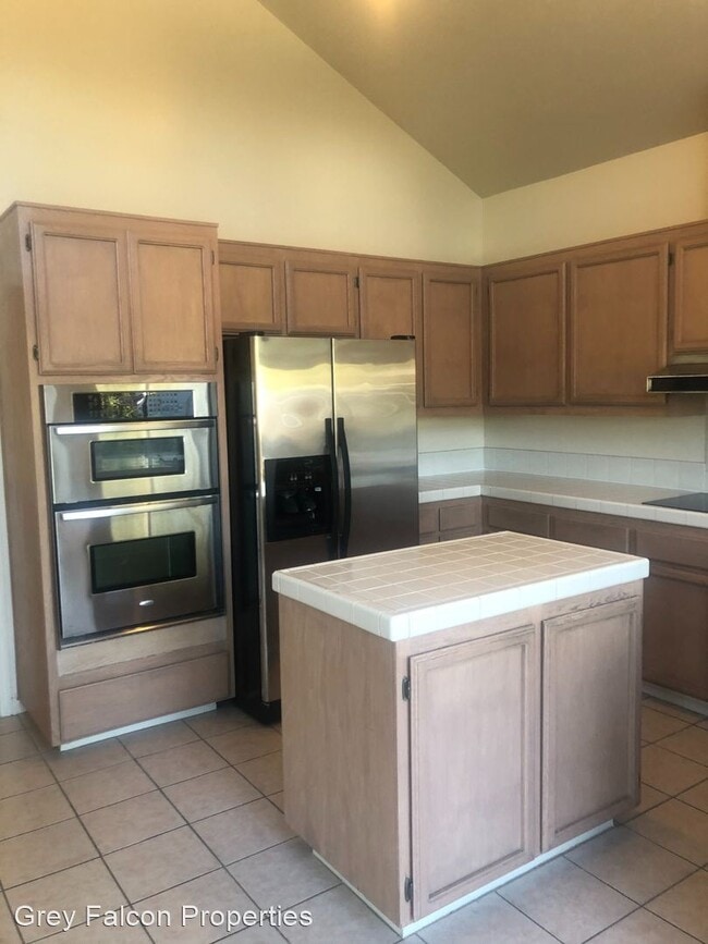 Building Photo - 3 br, 2 bath House - 15617 Royal Lytham Row