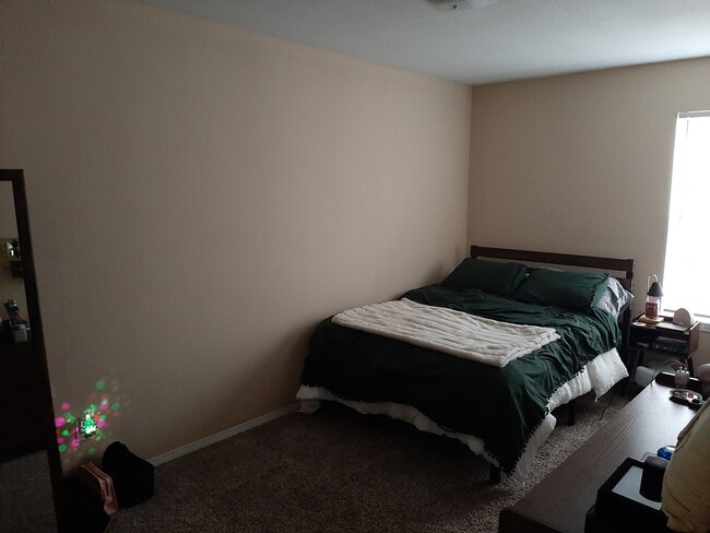 Photo - 124 W Maple Ave Townhome