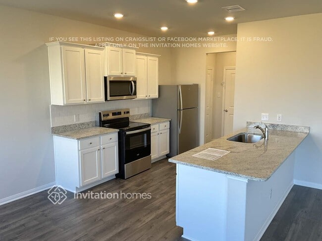 Building Photo - 8119 Sunberry Shadow Dr