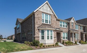 Building Photo - 4312 Oliver Dr