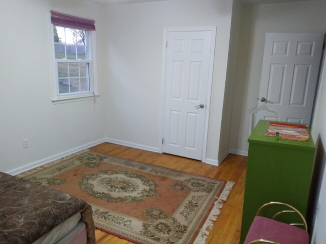 Foto del edificio - 386 W Valley Forge Rd