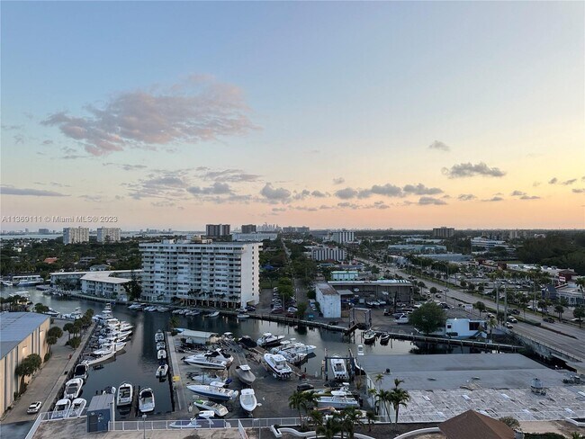 Building Photo - 13499 Biscayne Blvd
