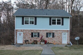 Building Photo - 1734-1736 Elbert Dr