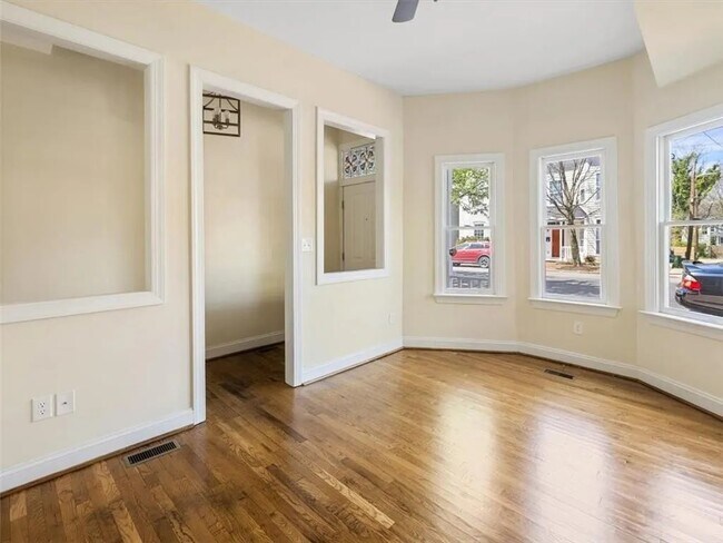 Living Room - 611 N 28th St