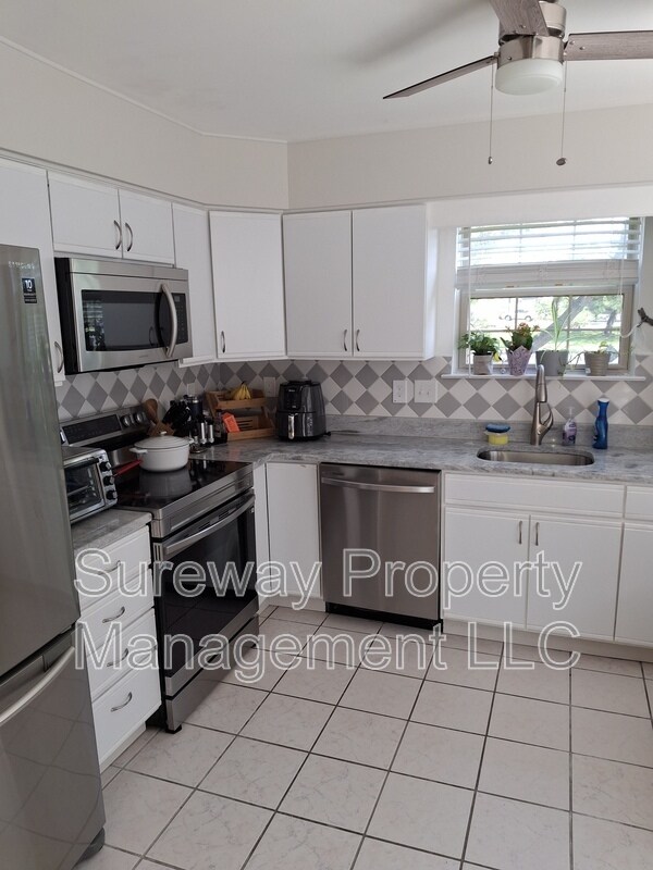 Foto del edificio - 1 Periwinkle Ln