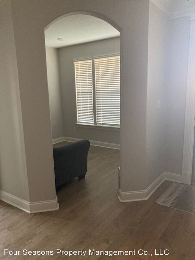 Foto del edificio - 3 br, 2.5 bath House - 10624 Wren Grove