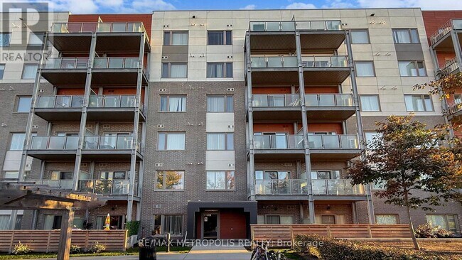 Building Photo - 20 Orchid Ct