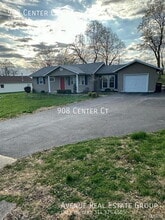 Building Photo - 908 Center Ct