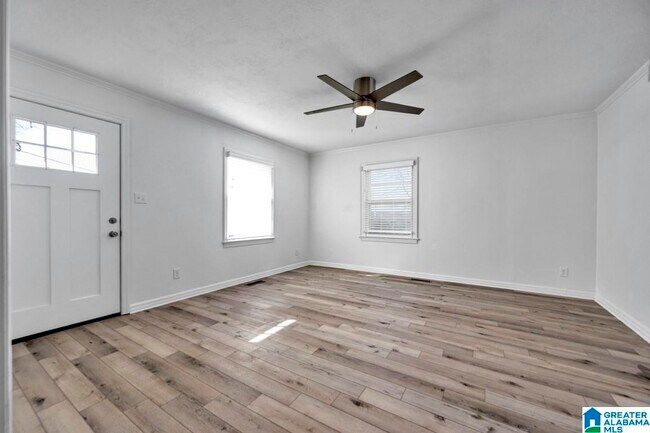 Foto del edificio - 505 2nd St NE