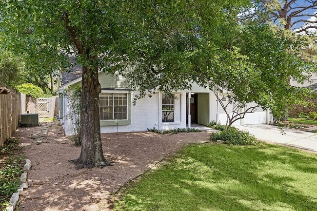 Foto del edificio - 9214 Grandview Park Dr