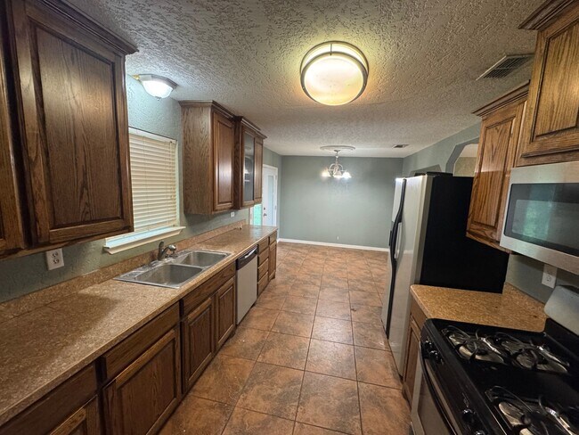 Foto del edificio - 1713 Bingham Ave