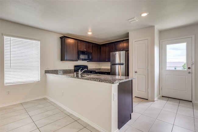 Building Photo - 345 Pueblo Bonito Trl