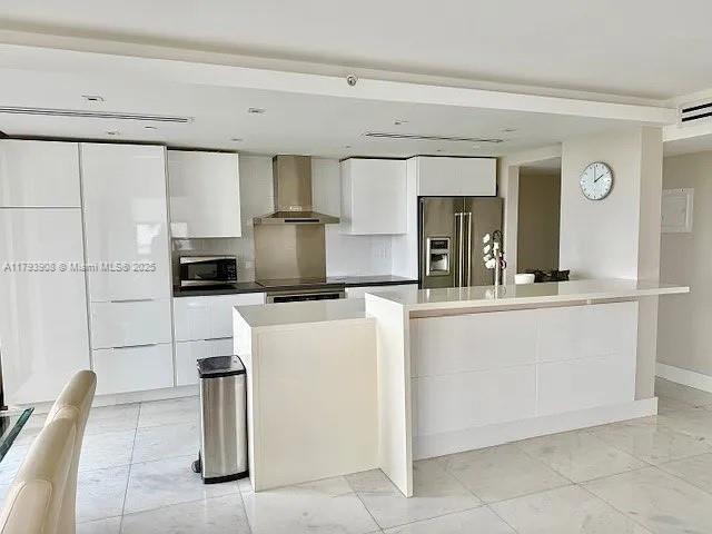 Foto principal - 2555 Collins Ave