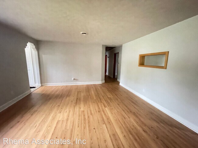 Foto del edificio - 3 br, 2 bath House - 4623 Coronet Ave