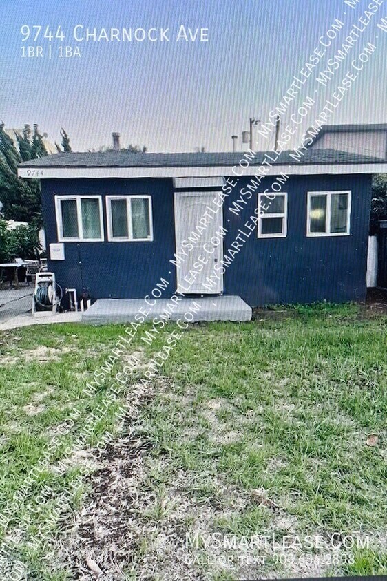 Foto principal - 9744 Charnock Ave