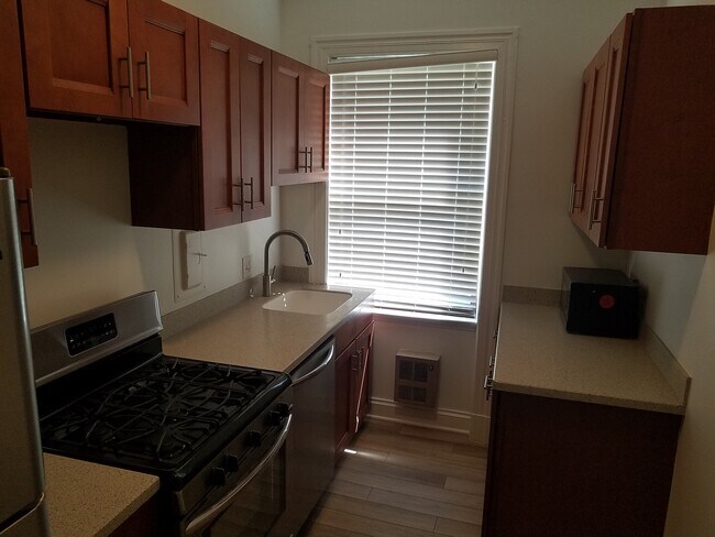 Kitchen - 3100 Connecticut Ave NW