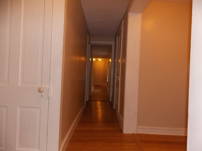 Foto del edificio - 340-342 W Catawissa St