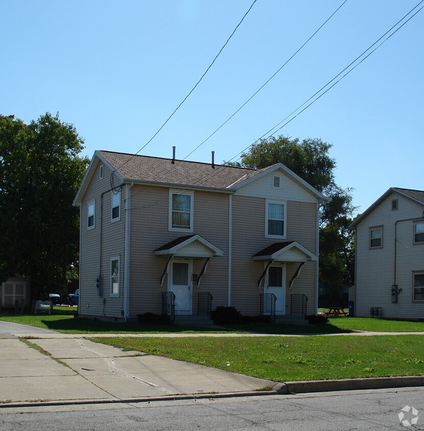 Building Photo - 506-508 E Washington St