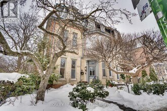 Building Photo - 215 Carlton St.