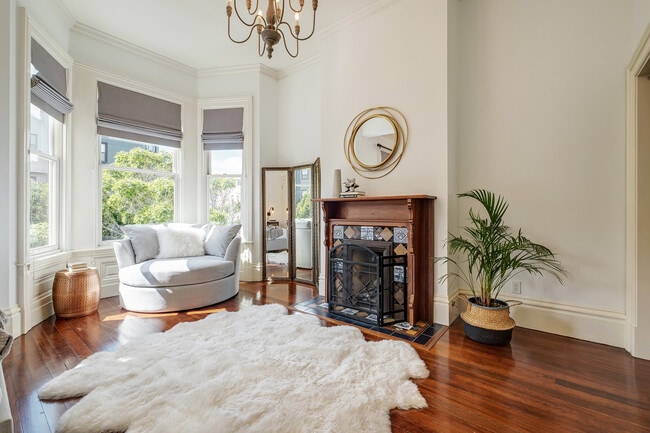 Primary Bedroom - Working Gas Fireplace with vintage tiles - 2188 Sutter St